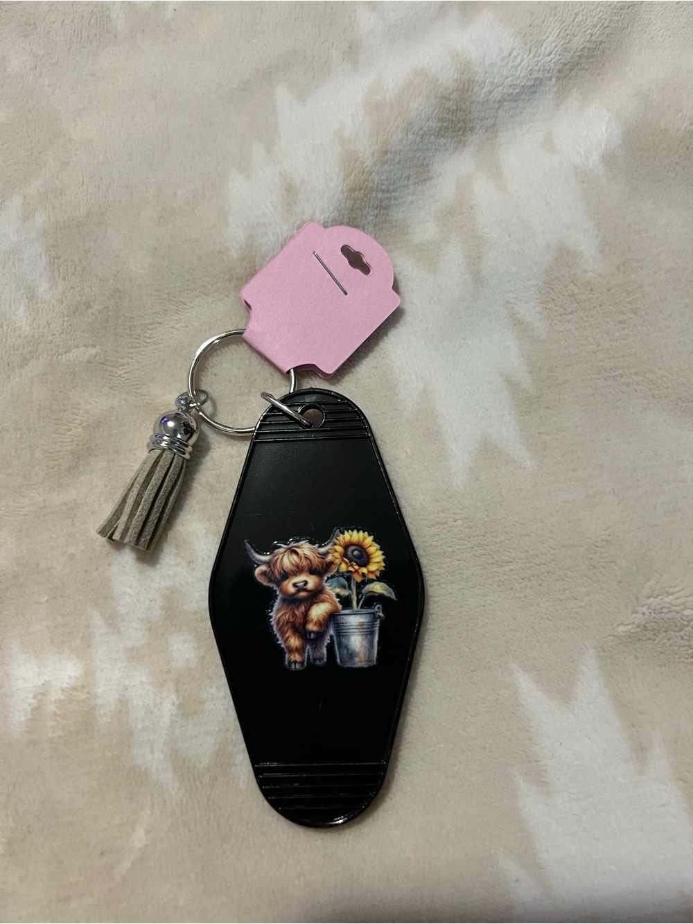 Highland Cow Keychain 🌻